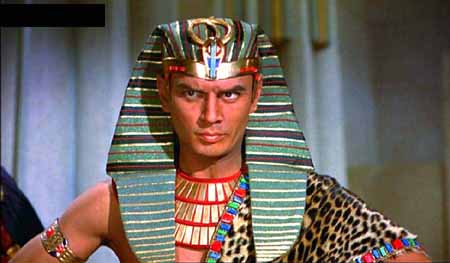 VIDEO: Passover Greetings from Yul, Charlton and the Biblical Posse at Pharaoh&nbsp;High